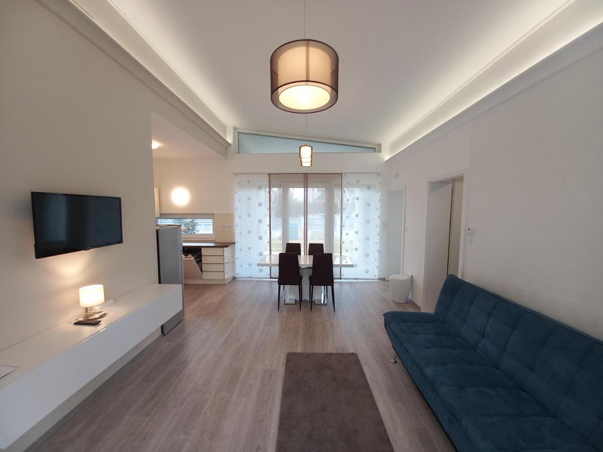 Villa Bori Siófok Exteriör bild