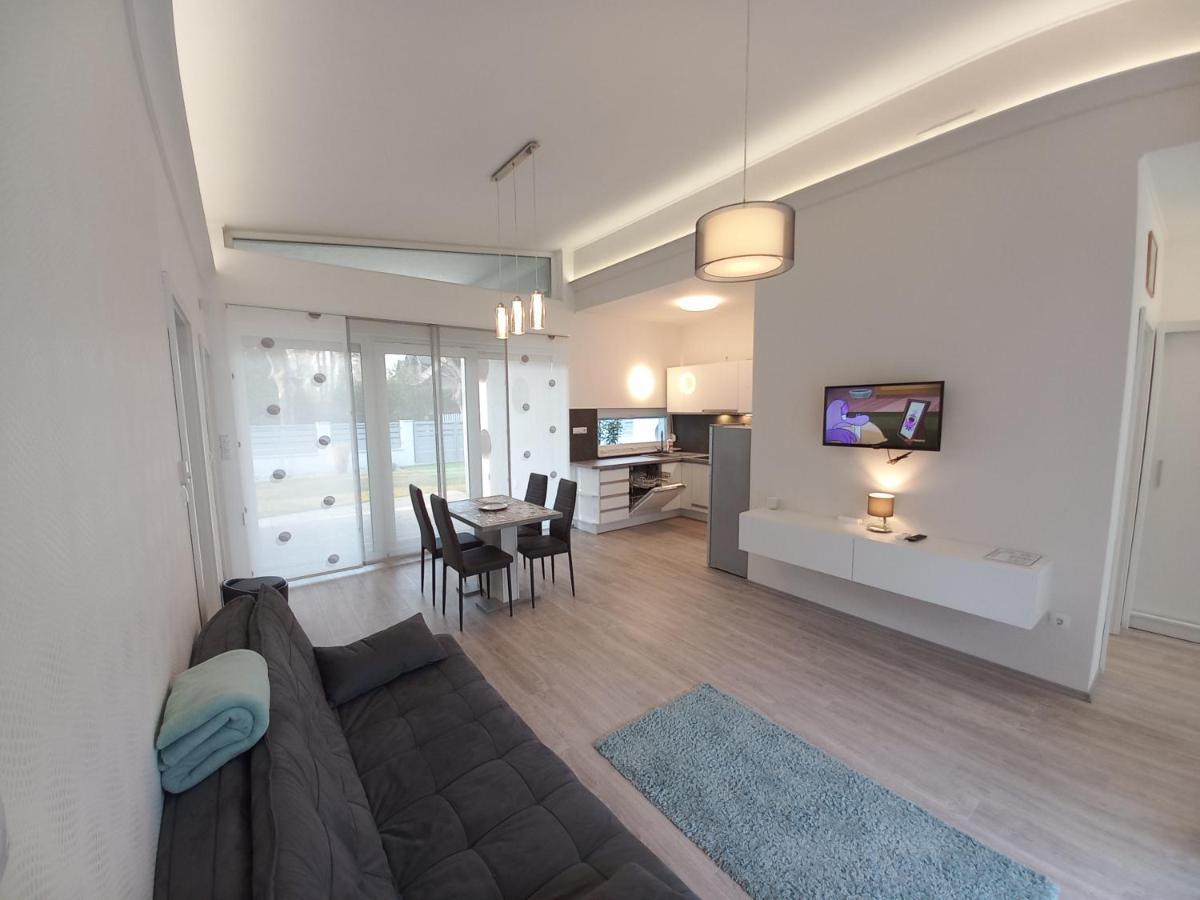 Villa Bori Siófok Exteriör bild