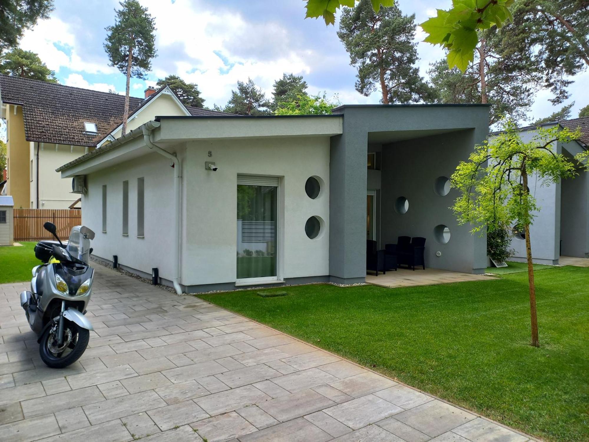 Villa Bori Siófok Exteriör bild