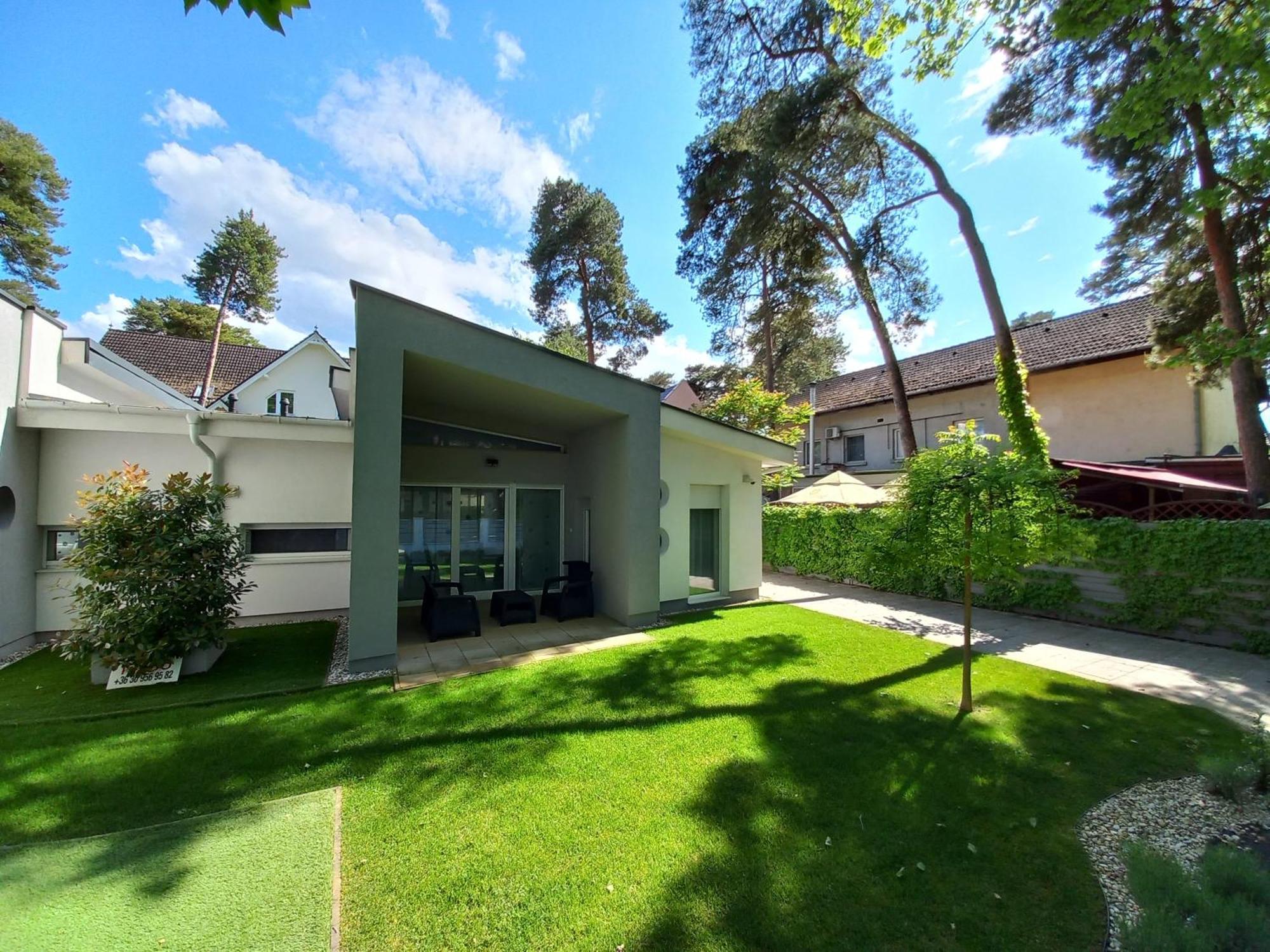 Villa Bori Siófok Exteriör bild