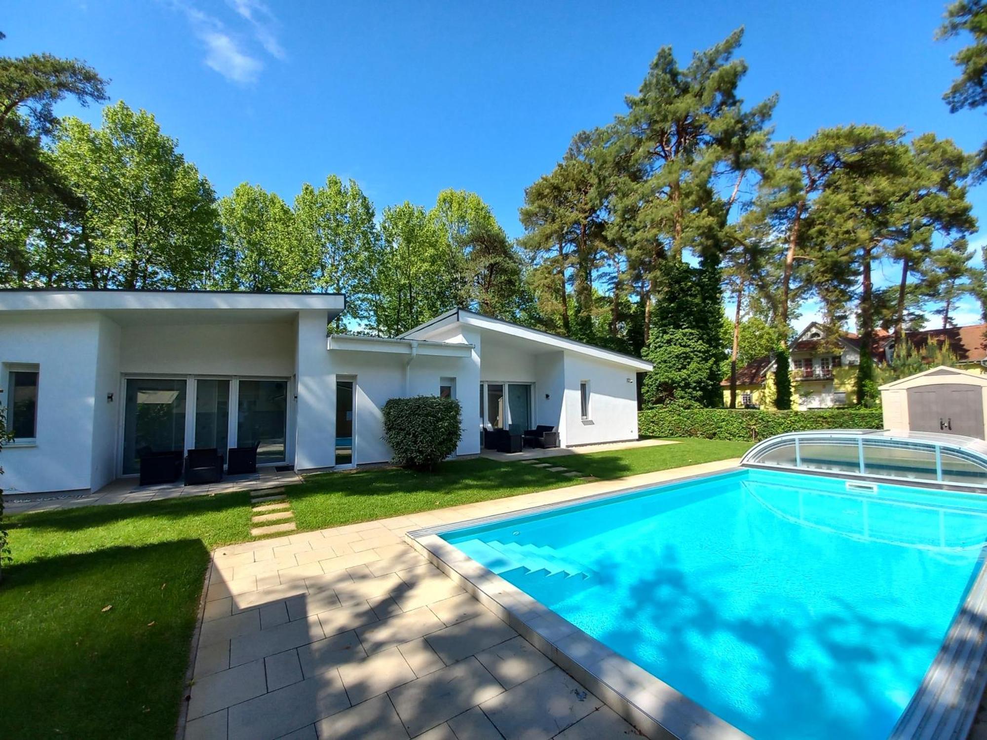 Villa Bori Siófok Exteriör bild